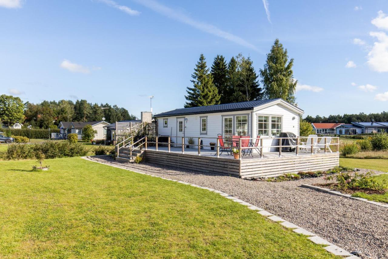 Cozy Mobile Home Near Sandy Beach Hammar Eksteriør billede